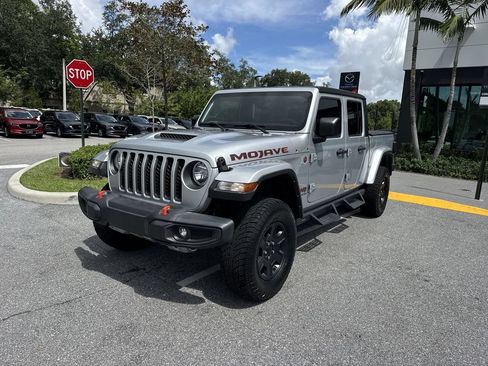 Used 2022 Jeep Gladiator Mojave w/ Trailer Tow Package AWD/4WD image 9
