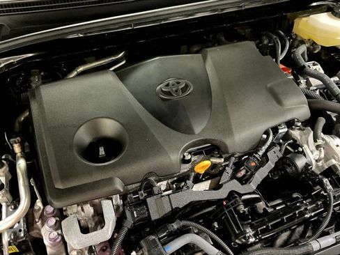 Certified 2025 Toyota Camry LE image 32