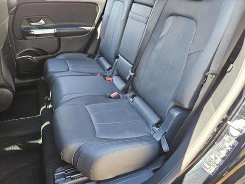 Certified 2021 Mercedes-Benz GLB 250 image 17