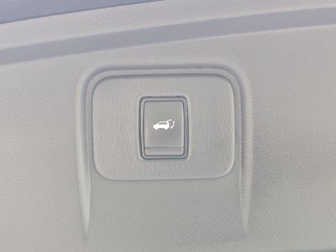 Used 2017 Nissan Murano SL w/ SL Technology Package FWD image 20