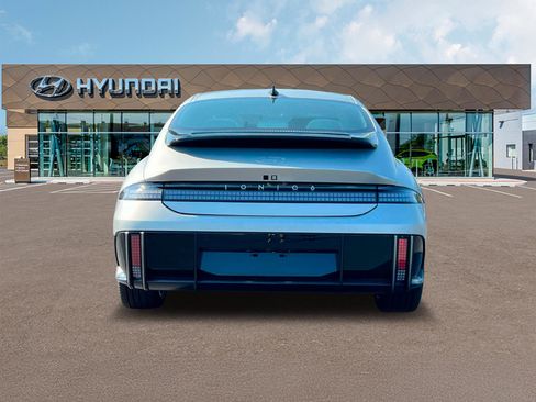 New 2025 Hyundai Ioniq 6 SEL image 6