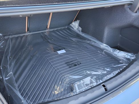 New 2026 BMW 330i Sedan w/ Convenience Package RWD image 31