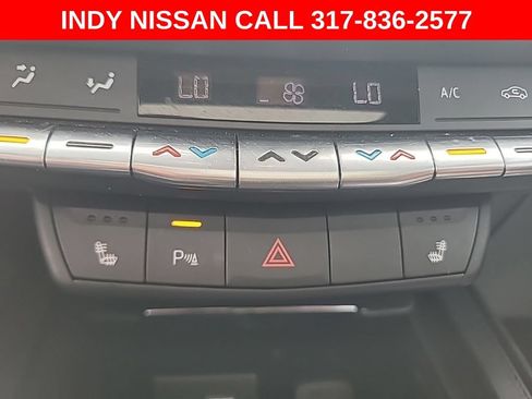 Used 2020 Cadillac XT4 Sport AWD/4WD image 17