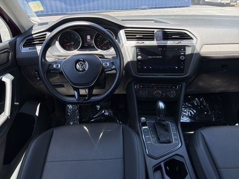 Used 2019 Volkswagen Tiguan SE FWD image 23
