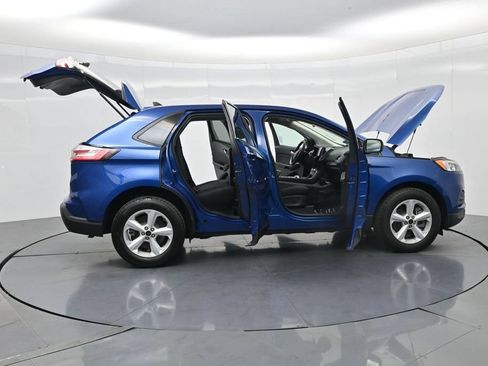 Used 2024 Ford Edge SE AWD/4WD image 3