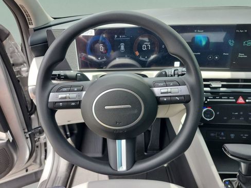 New 2026 Hyundai Tucson SEL FWD image 9