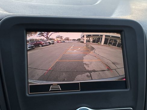 Used 2024 Chevrolet Equinox LT image 18