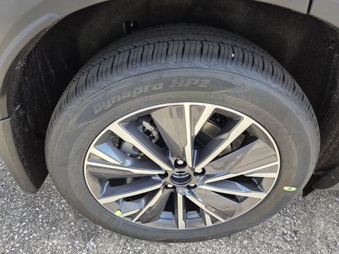 New 2026 INFINITI QX60 Luxe w/ Cargo Package image 18