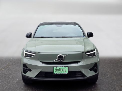Certified 2023 Volvo C40 P8 Recharge Ultimate image 2