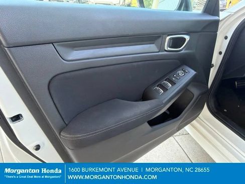 Used 2025 Honda Civic Sport image 12