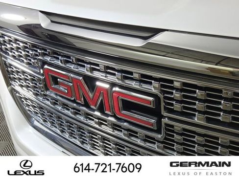 Used 2018 GMC Sierra 1500 Denali AWD/4WD image 15