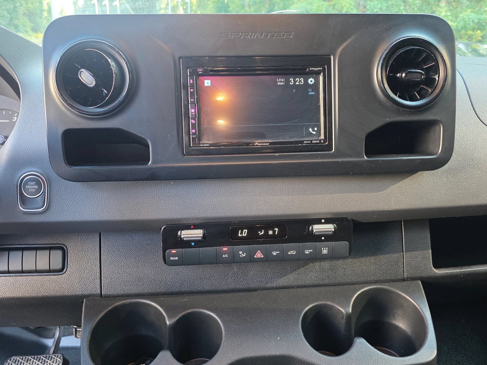 Used 2019 Mercedes-Benz Sprinter 2500 w/ Driver Convenience Package image 13