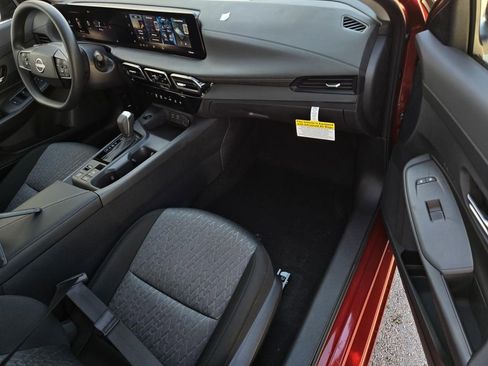 New 2026 Nissan Sentra SV image 7