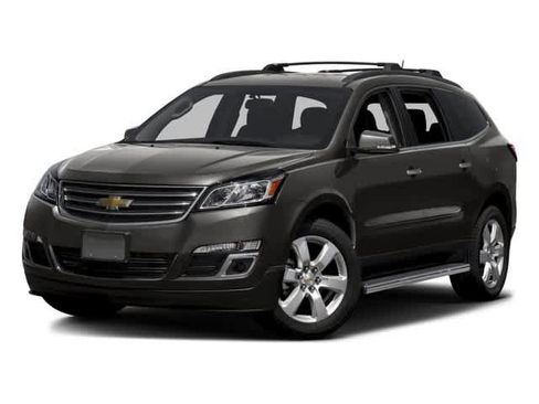 Used 2016 Chevrolet Traverse LT w/ Style and Technology Package FWD image 1