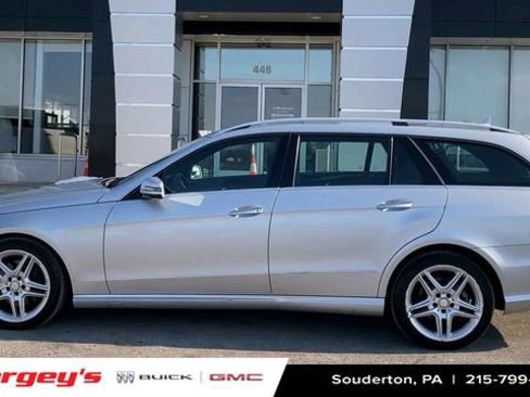 Used 2011 Mercedes-Benz E 350 4MATIC Wagon image 6