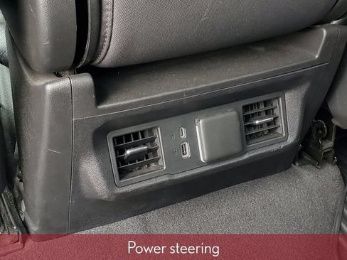 Used 2024 Chevrolet Silverado 1500 LT AWD/4WD image 34