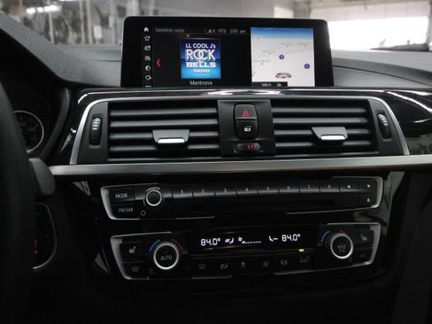 Used 2019 BMW 430i xDrive Convertible w/ M Sport Package image 27