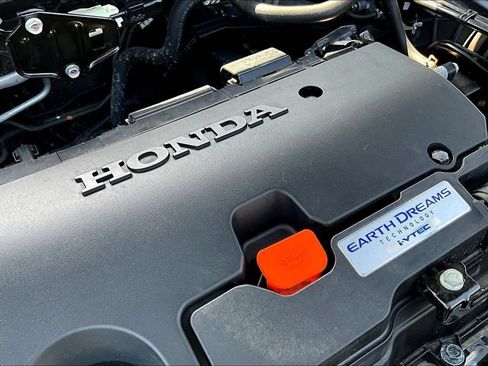 Used 2020 Honda Civic Sport image 31