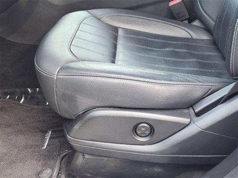 Used 2018 Mercedes-Benz GLS 450 4MATIC image 24