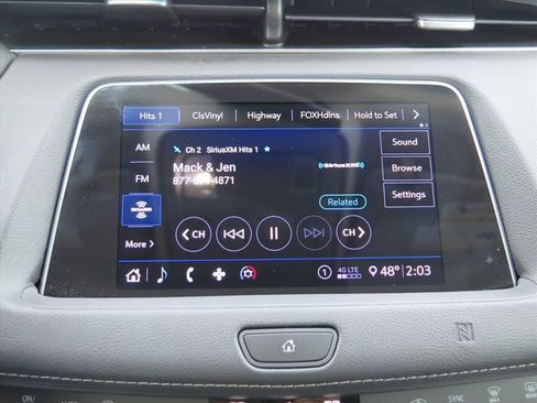 Used 2020 Cadillac XT4 Premium Luxury w/ Cold Weather Package image 14