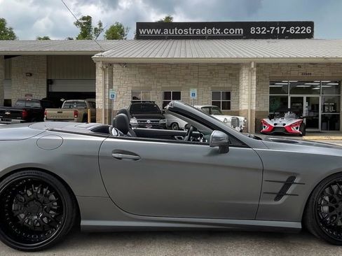 Used 2015 Mercedes-Benz SL 550 image 12