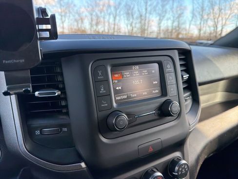 Used 2024 RAM 3500 Tradesman w/ Chrome Appearance Group image 28