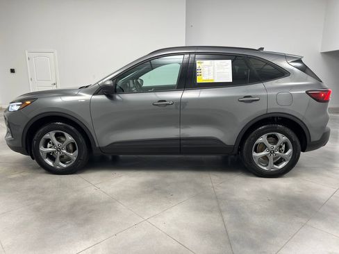 Used 2025 Ford Escape ST-Line AWD/4WD image 4