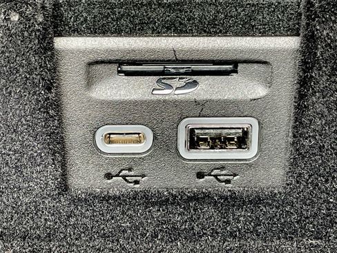 Certified 2024 Cadillac XT6 Premium Luxury w/ Technology Package image 29