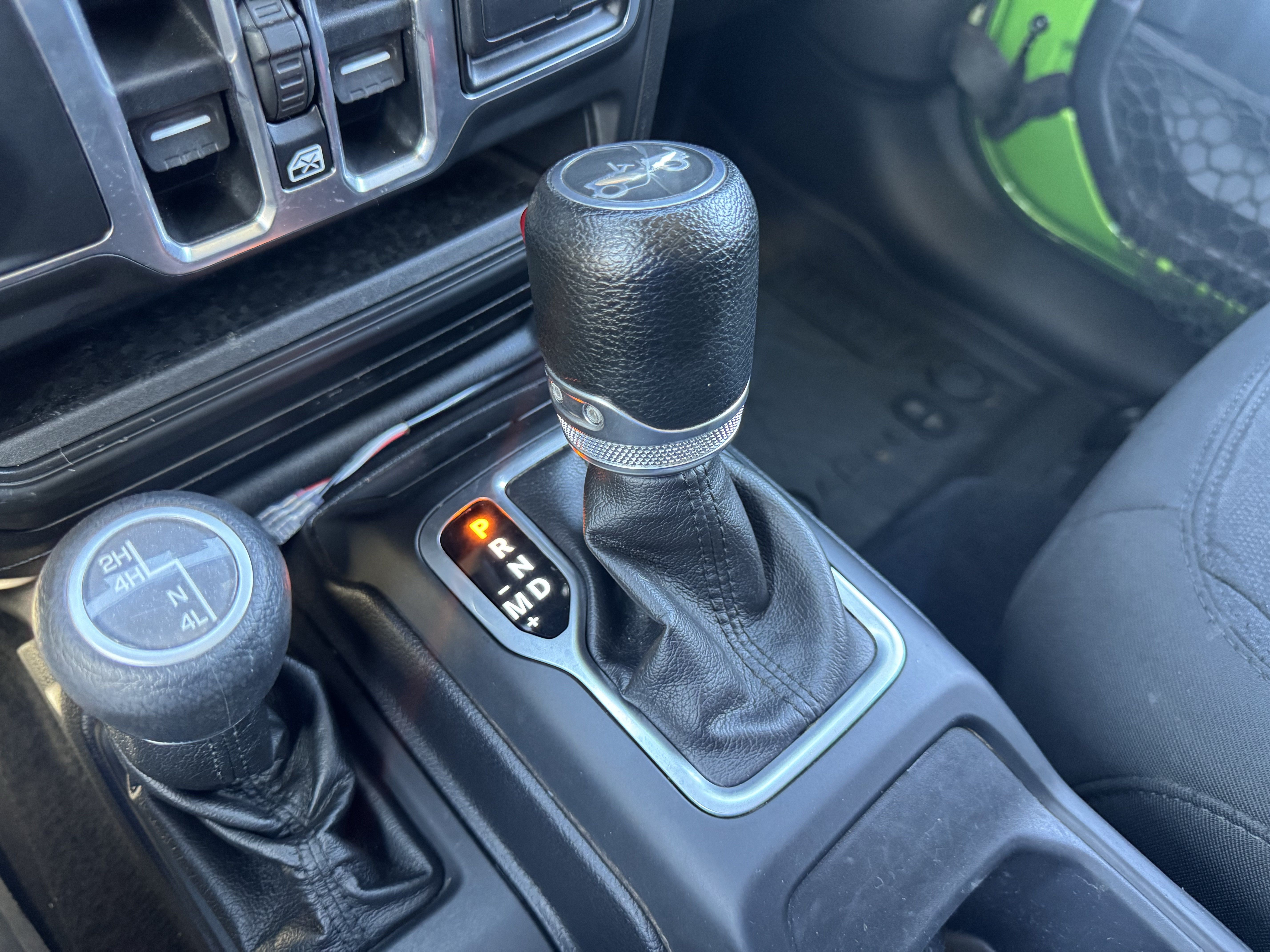 Used 2018 Jeep Wrangler Unlimited Sport S AWD/4WD image 22