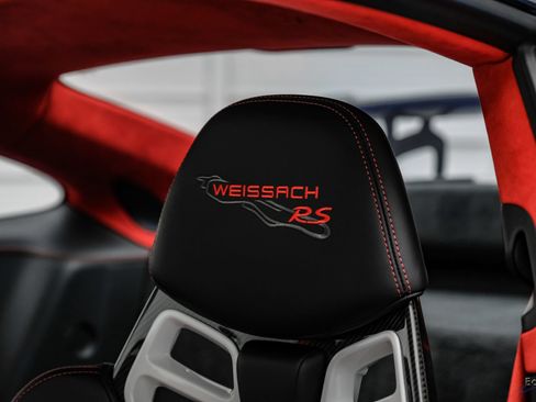 Used 2019 Porsche 911 GT2 RS RWD image 52