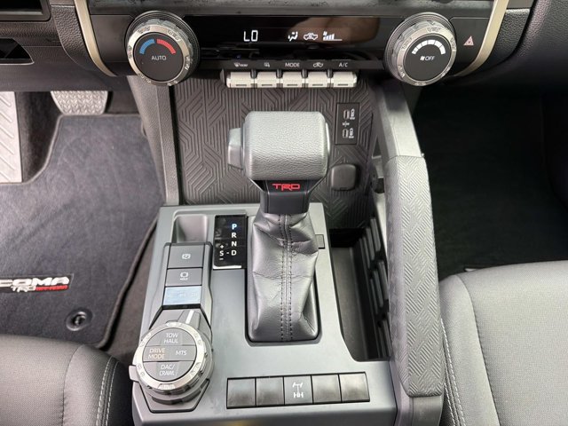 Certified 2026 Toyota Tacoma TRD Off-Road AWD/4WD image 28