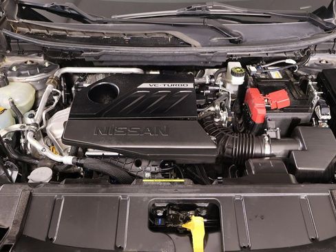 Used 2024 Nissan Rogue SV image 18