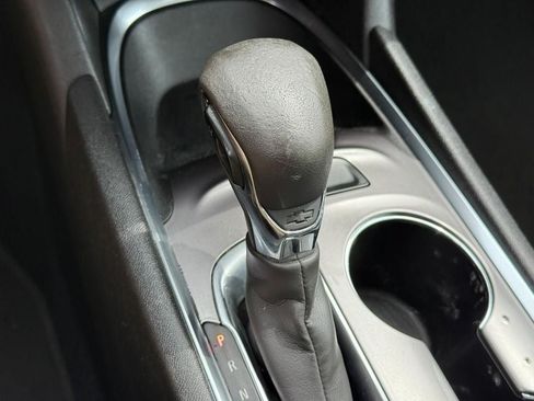 Used 2021 Chevrolet Malibu LT FWD image 22