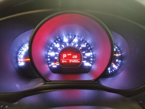 Used 2019 Kia Soul image 23