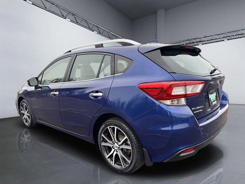 Used 2017 Subaru Impreza 2.0i Limited image 4