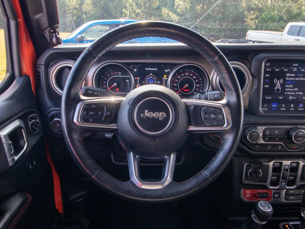 Used 2018 Jeep Wrangler Unlimited Rubicon w/ Dual Top Group AWD/4WD image 24