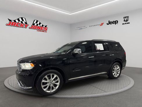 Used 2019 Dodge Durango Citadel w/ Technology Group image 2