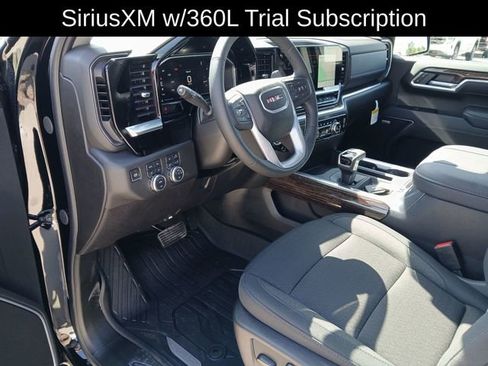 New 2026 GMC Sierra 1500 Elevation image 11