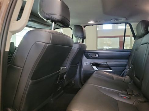 Used 2023 Toyota Sequoia Limited image 8