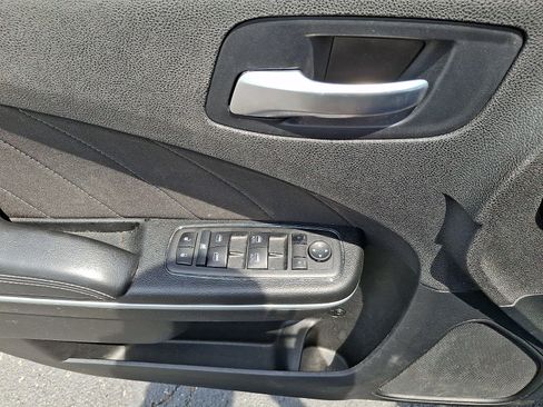 Used 2023 Dodge Charger SXT RWD image 13