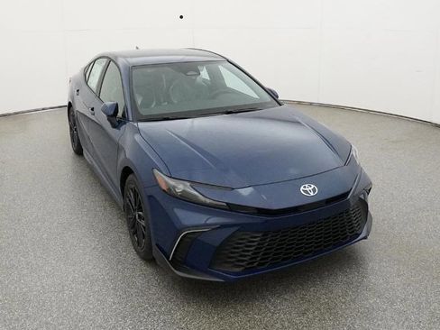 New 2026 Toyota Camry SE image 37