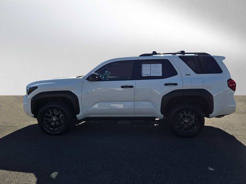 Certified 2025 Toyota 4Runner SR5 image 6