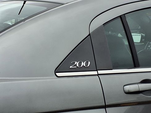 Used 2012 Chrysler 200 S image 26