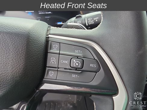 Used 2023 Jeep Grand Cherokee L Laredo image 14