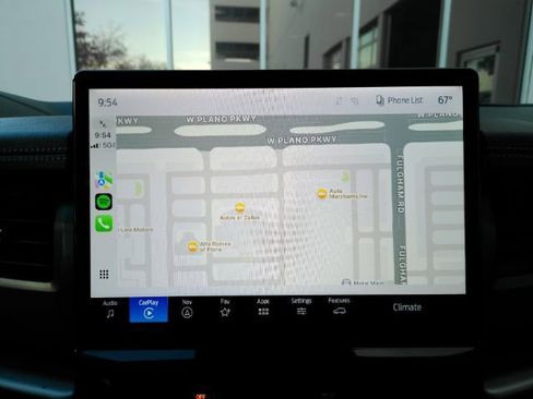 Used 2024 Ford Expedition Max XLT image 10