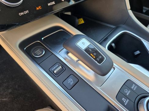Used 2023 INFINITI QX60 Luxe w/ Cargo Package AWD/4WD image 19