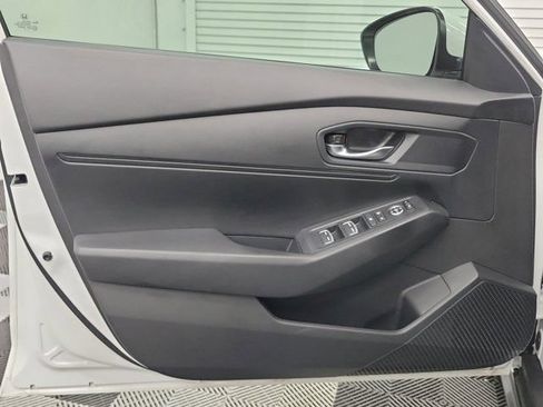 Used 2025 Honda Accord LX image 18