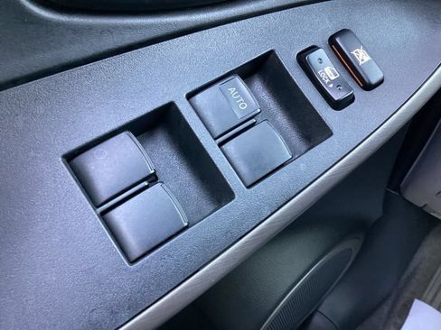 Used 2007 Toyota RAV4 2WD image 15
