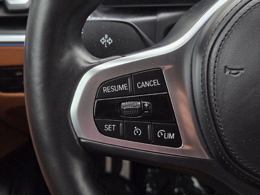 Used 2023 BMW i4 eDrive40 w/ M Sport Package RWD image 27
