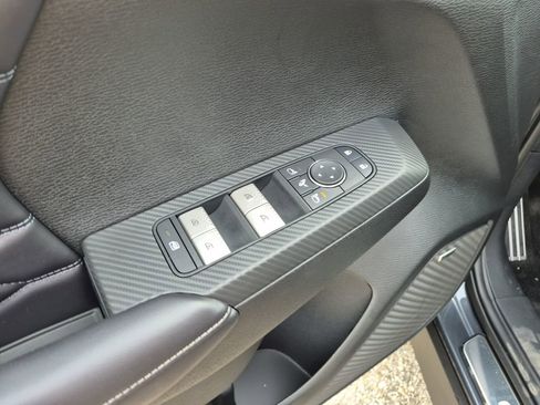 New 2026 Mitsubishi Outlander SEL image 12